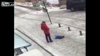 Law enforcers detained a man who kicked a lying child