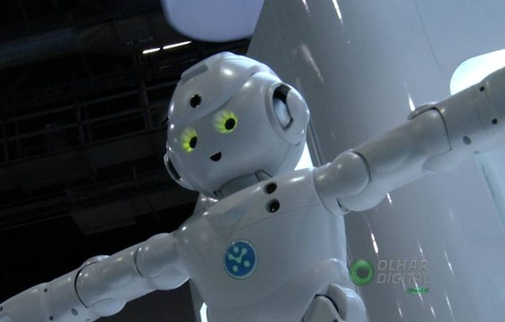 Em forma de assistentes virtuais ou brinquedos, robôs dominam a CES