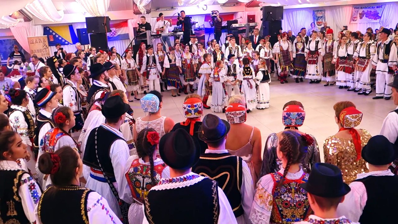 16. Posavsko sijelo 2017. - 'Zajedničko kolo četiri bisera Beča'