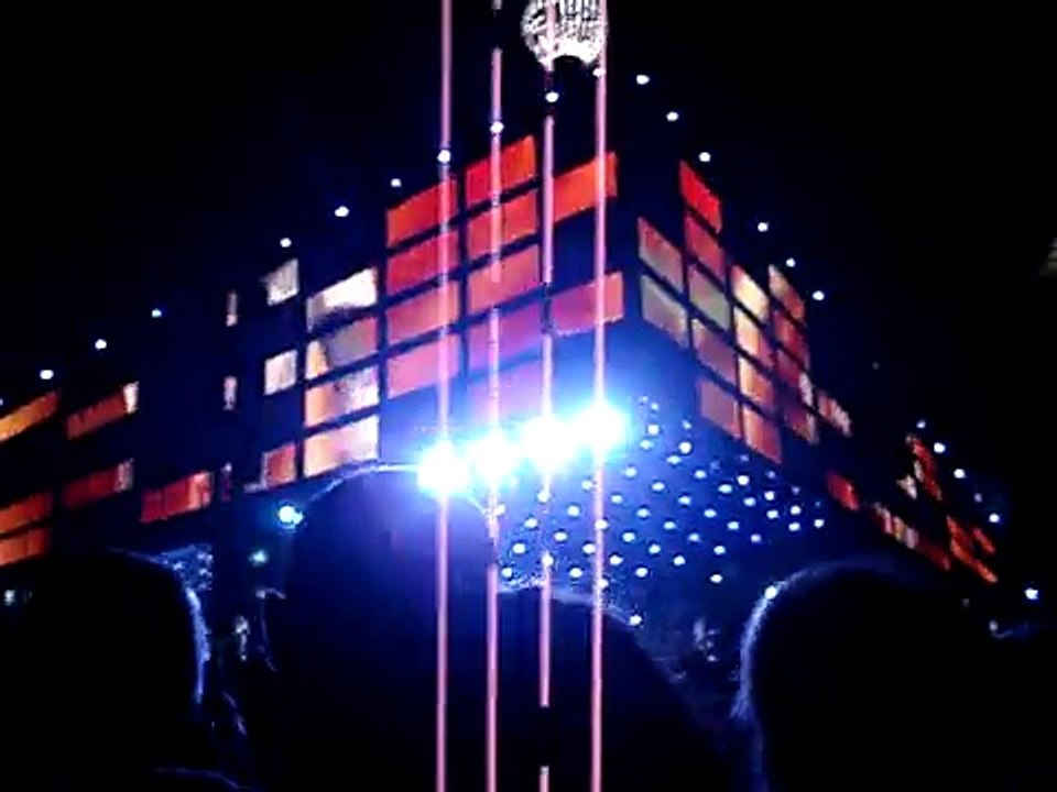 Muse - Supermassive Black Hole, Wembley Stadium, London, UK  9/10/2010