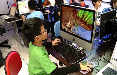 Conheça a 1ª escola brasileira de programação e robótica para crianças