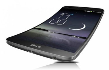 Hands-on: Testamos o G Flex, o celular de tela curva da LG