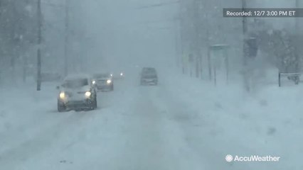 Thundersnow flashes during heavy lake-effect snow in New York