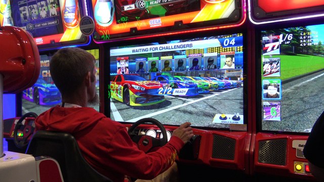 Daytona Championship USA Definitive Version by Sega (IAAPA 2017)