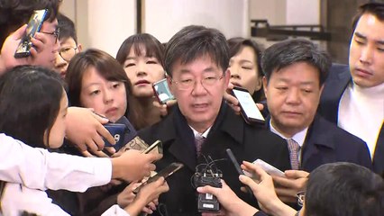 '돈봉투 만찬' 이영렬 前 지검장 무죄..."청탁으로 보기 힘들다" / YTN