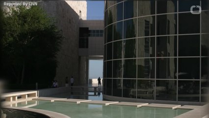 Museum Won't Move Art Collection Despite Wildfire