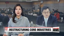 Gov't announce plans to speed up economic restructuring