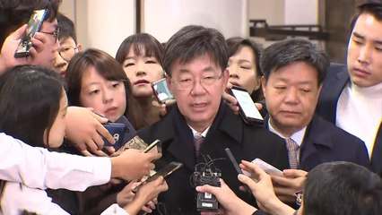 '돈봉투 만찬' 이영렬 前 지검장 무죄..."청탁으로 보기 힘들다" / YTN