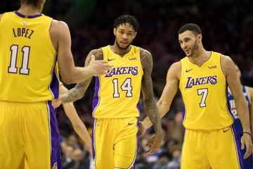 Les Lakers se réveillent à Philly