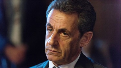 Nicolas Sarkozy au bord des larmes rend hommage à Johnny Hallyday