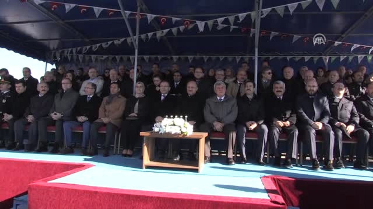 Başbakan Yardımcısı Işık: "Kudüs Konusunda Kimse Haddi Aşmasın"