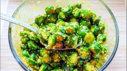 Green chilli pickle