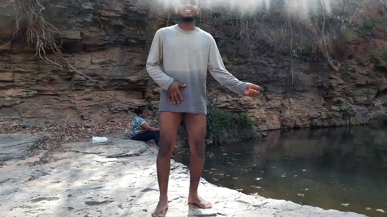 Marquinho dançando