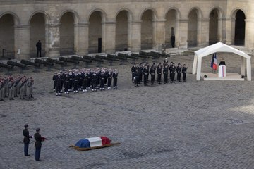 Hommage à Jean d'Ormesson aux Invalides