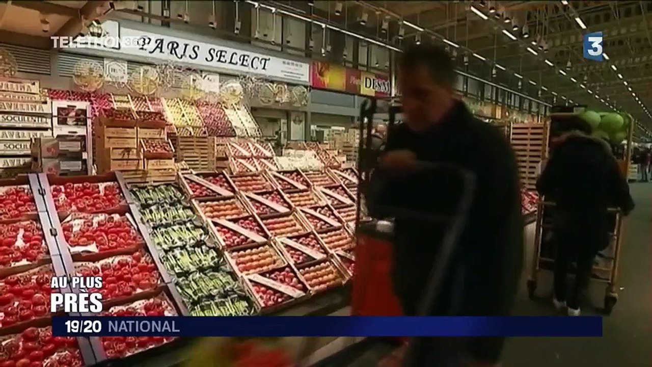 Rungis : sur le marché, les préparatifs à deux semaines de Noël