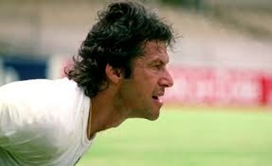 Imran Khan Drop Catch Wasim Akram Angry Miss Hatrick vs Westindies 1990