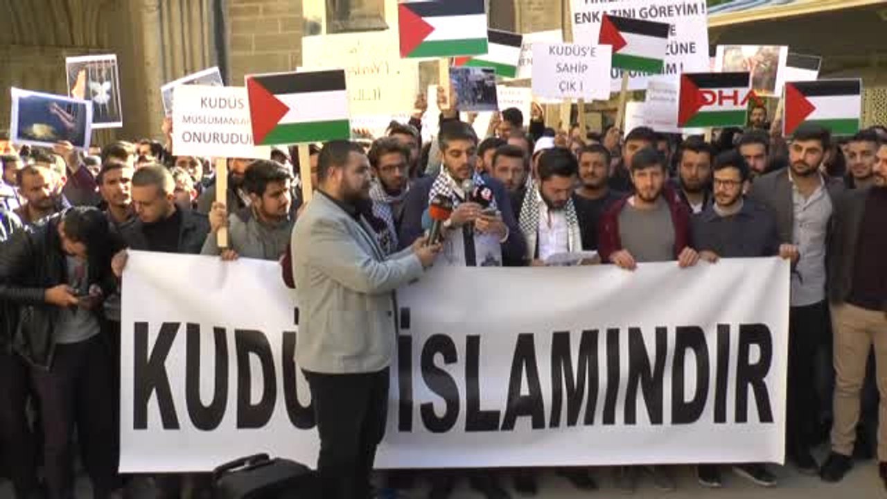 KKTC'de Trump'a Protesto
