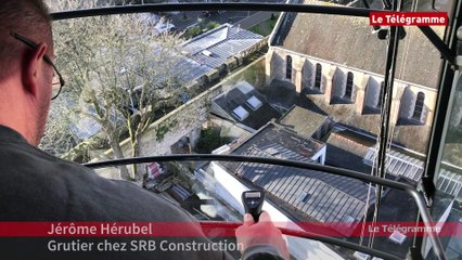 Quimper. Dans les airs avec le grutier de la rue du Frout