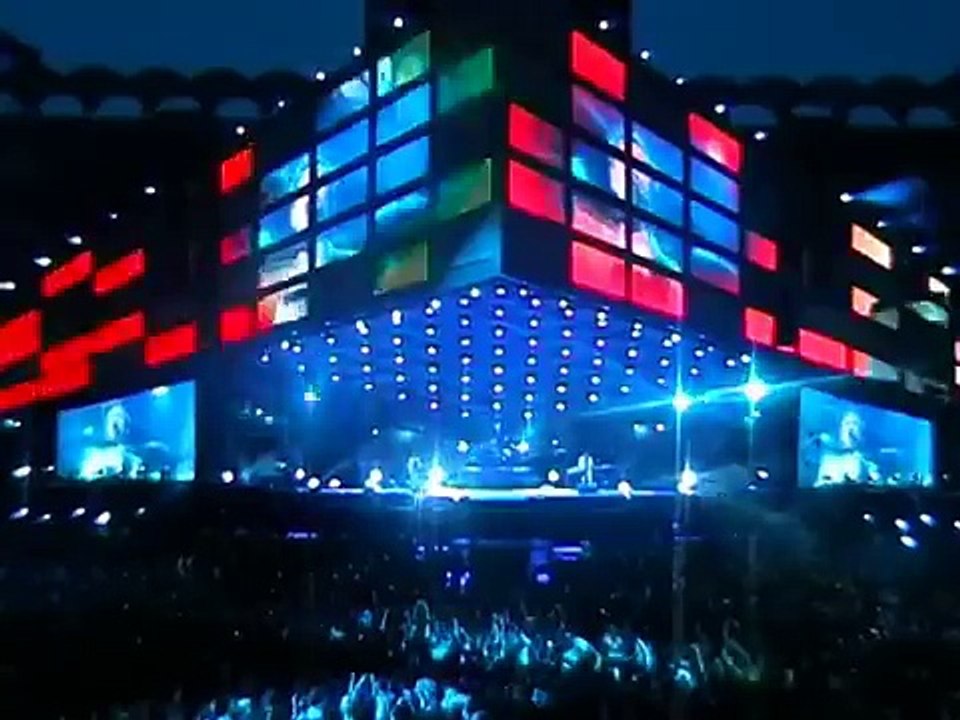 Muse - Supermassive Black Hole, Stadio Giuseppe Meazza, San Siro, Milan, Italy  6/8/2010