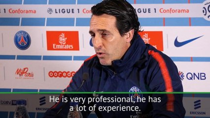 Télécharger la video: Emery defends 'important' PSG captain Thiago Silva