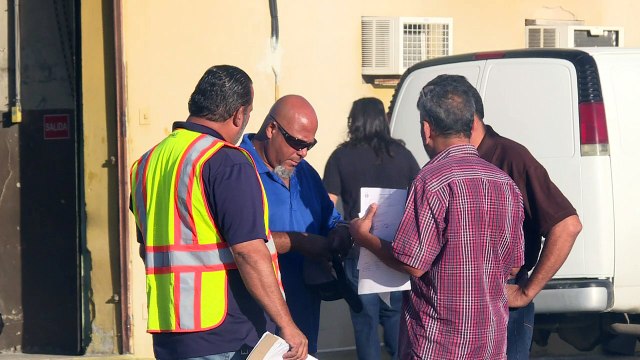 Puerto Rico: Electricistas trabajan duro para recuperar energía