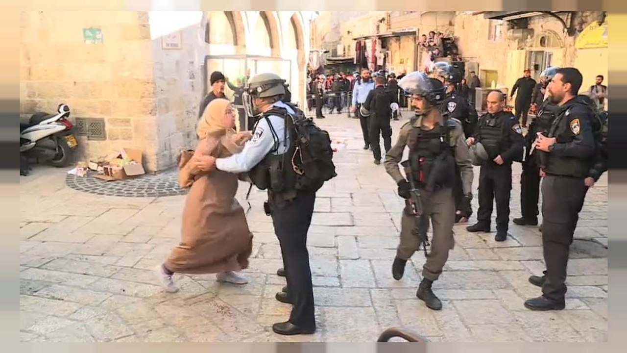 Jerusalém: confrontos depois da oração provocam...