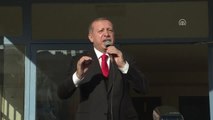 Cumhurbaşkanı Erdoğan, Celal Bayar Azınlık Ortaokul ve Lisesi'nde Soydaşlara Seslendi (3)