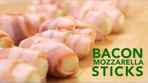 Easy Recipes: Cheesy Bacon Wrapped Mozzarella Sticks