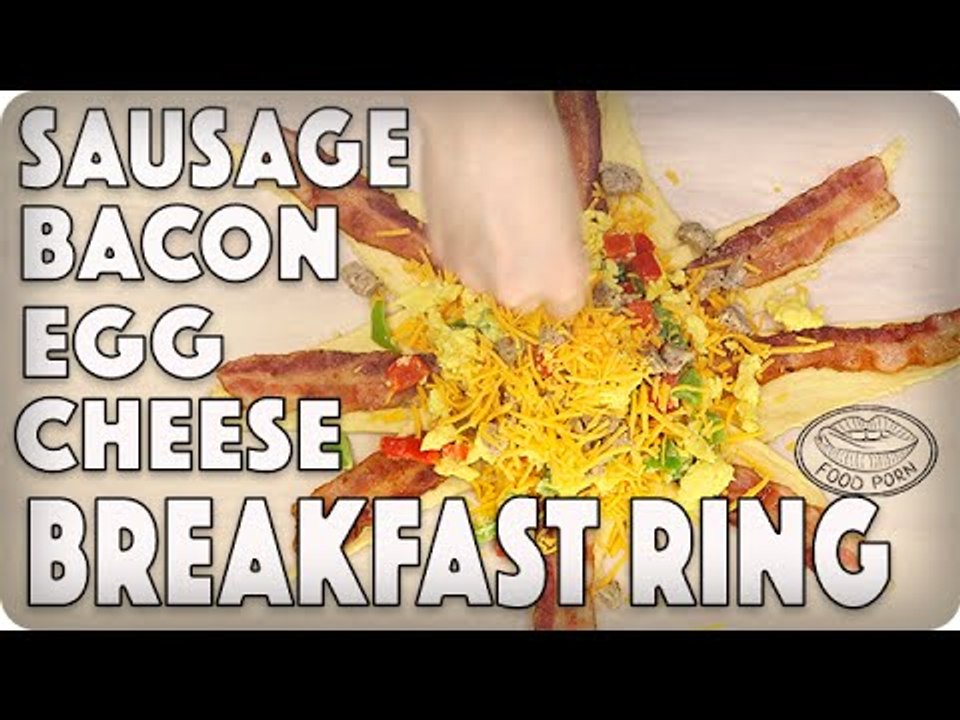 Sausage Bacon Egg 'n Cheese Breakfast Ring! Fun Breakfast Recipes | #foodporn