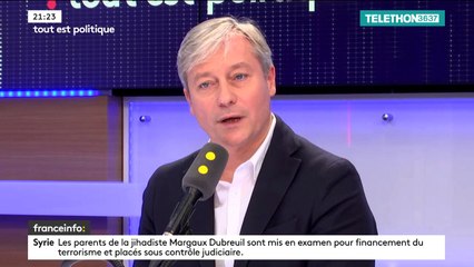 Tout est politique. "Manuel, parlons-nous" : l'appel du président du Parti radical à Manuel Valls avant la réunification