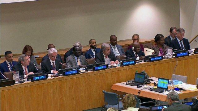 Confrontos matam 15 capacetes azuis na RDC