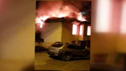 Metruk Bina Alev Alev Yandı