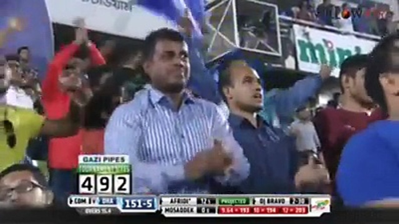 Shahid Afridi 30 runs in 19 balls with 4 sixes vs Comilla Victorians in BPL 2017 Qualifier 1.