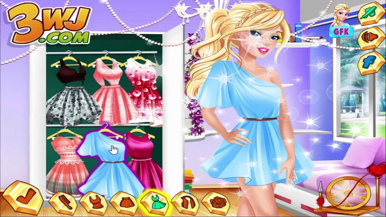 Disney Princess Aurora, Snow White and Evil Queen Dress Up Game for