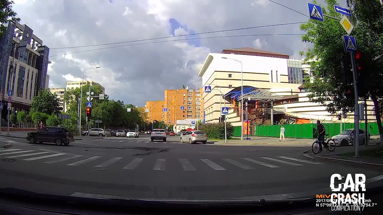 Car Crash Compilation 87