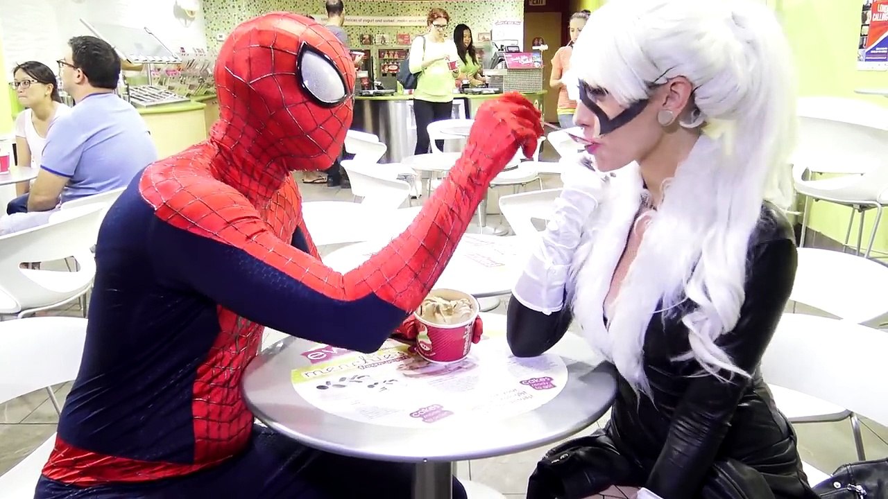 SPIDER-MAN vs BLACK CAT!! Real Life Superhero Movie - TheSeanWardShow | Superheroes | Spiderman | Superman | Frozen Elsa | Joker