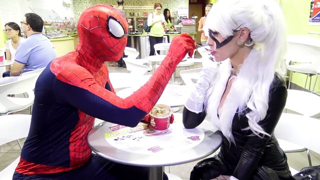 SPIDER-MAN vs BLACK CAT!! Real Life Superhero Movie - TheSeanWardShow | Superheroes | Spiderman | Superman | Frozen Elsa | Joker
