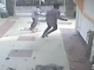 மும்பையில் தஷ்வந்த் தப்பியது எப்படி? சிசிடிவி காட்சி வெளியிட்ட போலீஸ்- வீடியோ