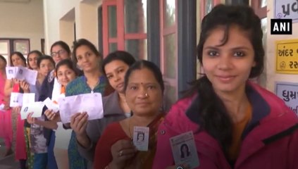 நீதிடா.. நேர்மைடா.. நியாயம்டா.. குஜராத் சட்டசபைத் தேர்தல்!- வீடியோ