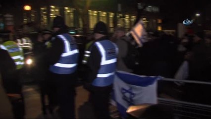 Londra'da Filistin İçin Özgürlük Protestosu Gerçekleştirildi- "Filistin Yalnız Değil"