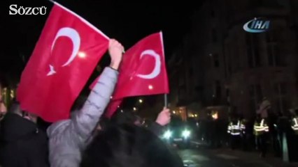 Londra’da Türk bayraklı ’Kudüs’ protestosu