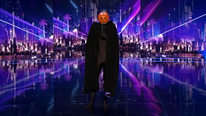 Dancing Pumpkin Man - Viral Sensation Returns With Stellar Dance Moves - America's Got Talent 2017-ZKlQEcVUULs