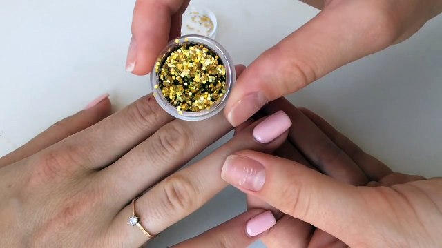 Маникюр с Пайетками! Завитки На Ногтях! Glitter Nails (nail art glitter)-IlgxG4iH-0s