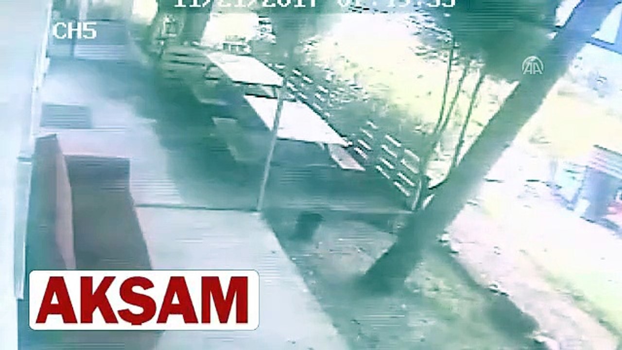 Sobayı tinerle yakmak isteyen işçi alevler içerisinde kaldı