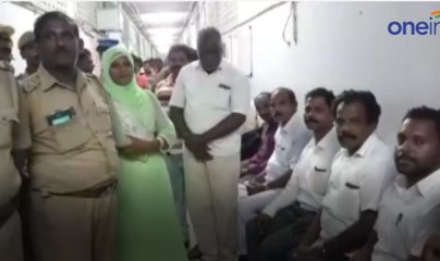 மீனவர்களை மீட்க வலியுறுத்தி எம்.எல்.ஏக்கள் உள்ளிருப்புப் போராட்டம்- வீடியோ