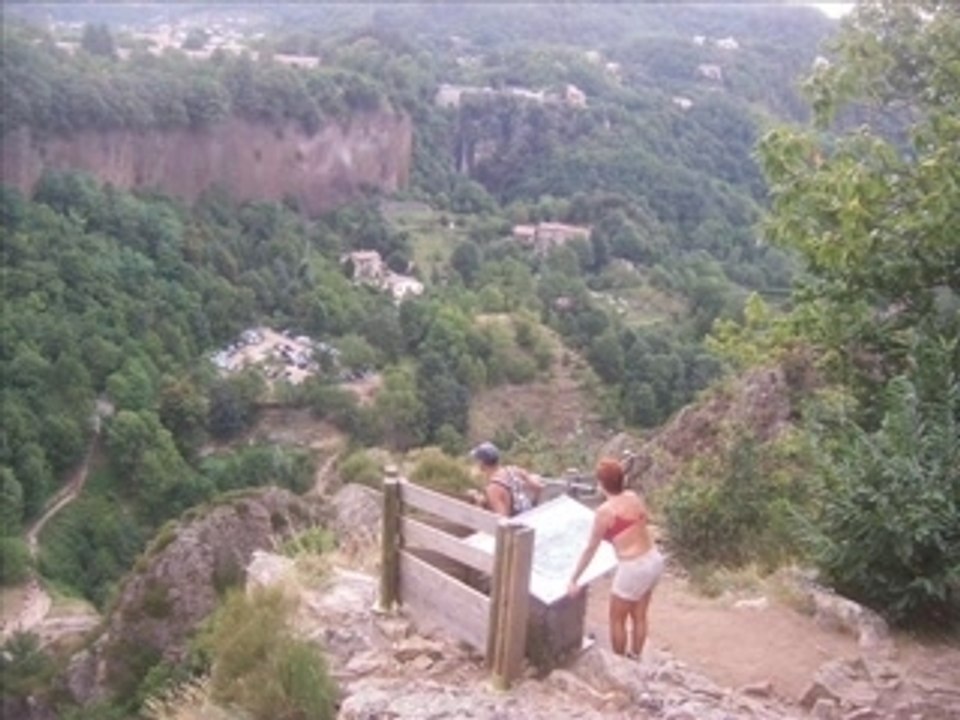Thueyts randonnées autour du volcan