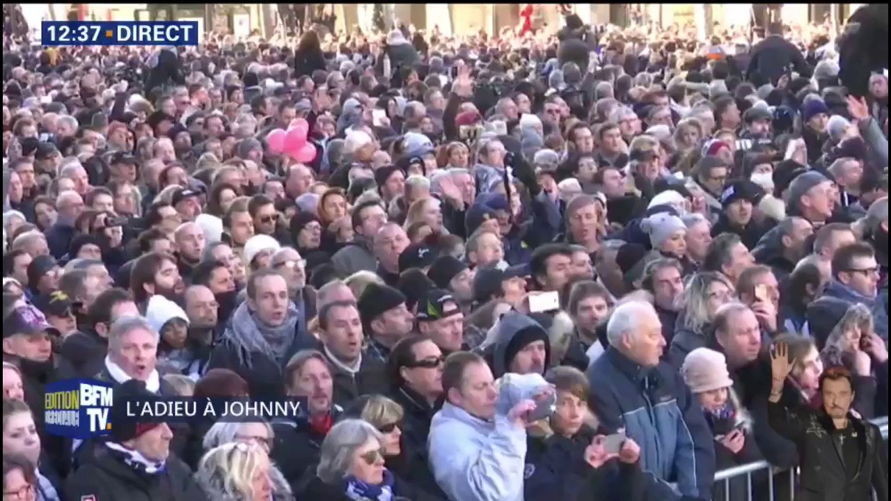 "Requiem pour un fou" accompagne l’arrivée du cortège funéraire de Johnny Hallyday