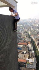 Chinese High-Altitude Stunt Performer Confirmed Dead after Fall off Building