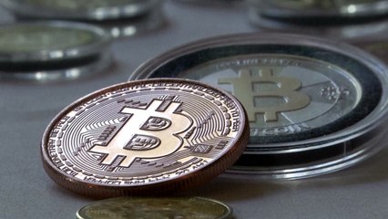 '비트코인' 폭등...정부, 전방위 규제 추진 / YTN