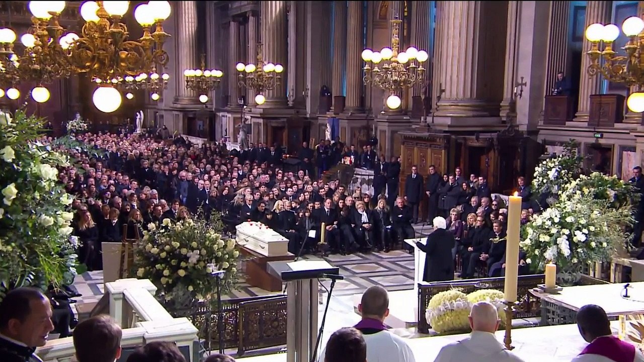 L'émotion de Line Renaud : "Johnny, tu es gravé dans nos cœurs à tout jamais"